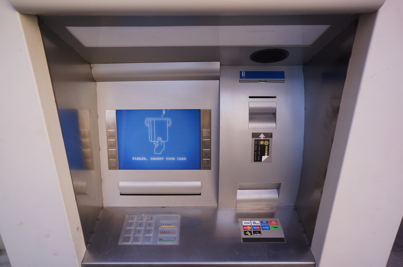 cajero automatico replica metal 174x90x38 base 94x53.5 (185eu.) 1u